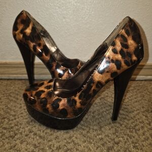 Leopard Print Steve Madden Platform Heels
